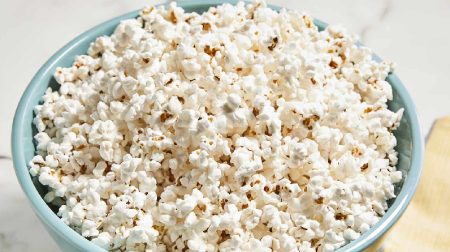 Can You Trust the Claims That Popcorn Promotes Health? What a Dietitian Thinks